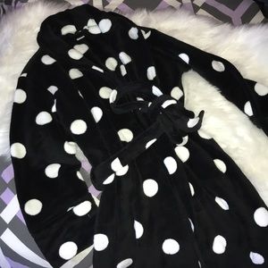 Victoria’s Secret | Black & White Polka Dot Robe
